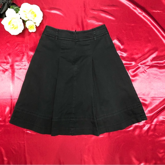 White House Black Market (WHBM) Black Cotton A Line Pleated Midi Skirt - Picture 4 of 9